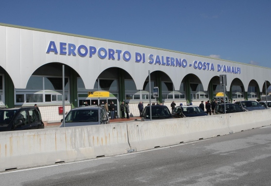 Salerno, De Luca: l’aeroporto sarà attivo per il 2024