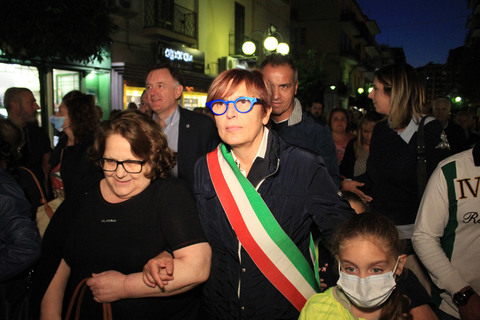 Impianto di compostaggio a Battipaglia, il Sindaco scende in piazza: “No all’impianto”