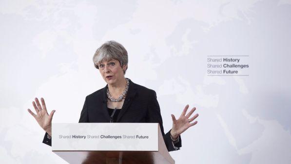 Brexit, Theresa May: trovare “accordo creativo” tra Gb e Ue