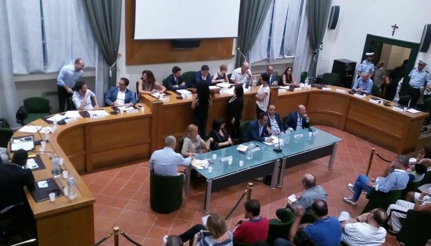 MERCATO SAN SEVERINO: SOMMA E BENNET AD UN PASSO DALL’ACCORDO. VERSO LE LARGHE INTESE