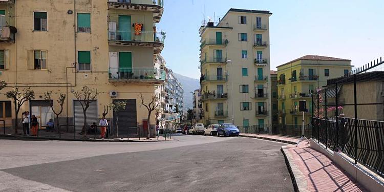 Salerno, esplode caldaia in via Calenda
