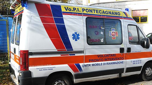 Pontecagnano, incidente auto e moto: centauro in ospedale