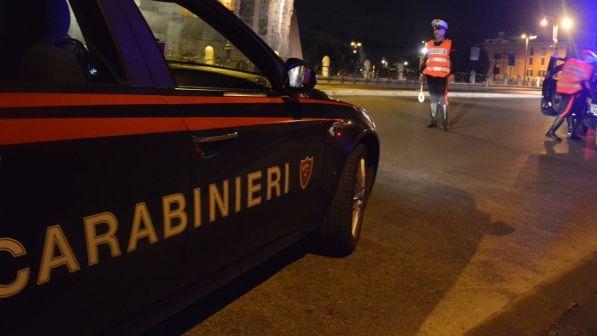 Cava, un carabiniere aggredito dal genitore di un giovane con droga