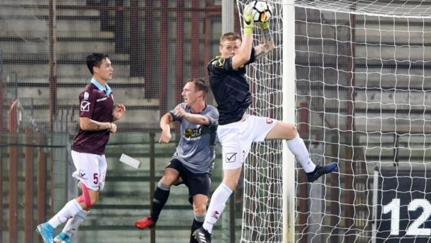 Salernitana, risolto il rebus portiere: C’è Marius Adamonis