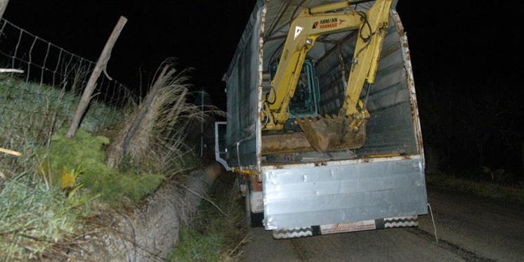 Rubavano mezzi industriali a Salerno: un arresto e otto denunciati