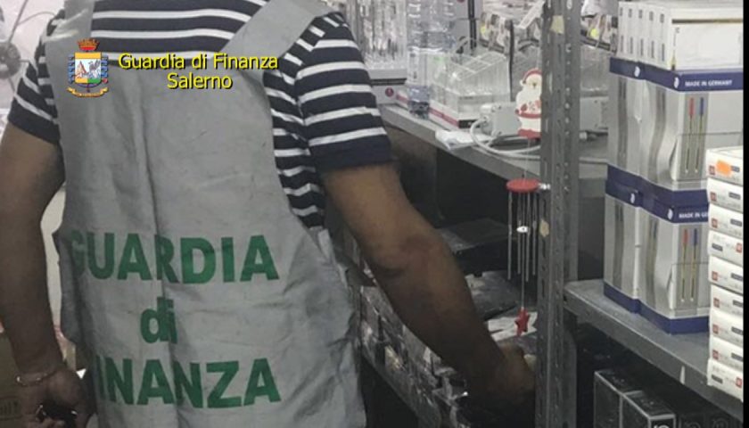 Pistole giocattolo pericolose, maxi sequestro della Guardia di Finanza