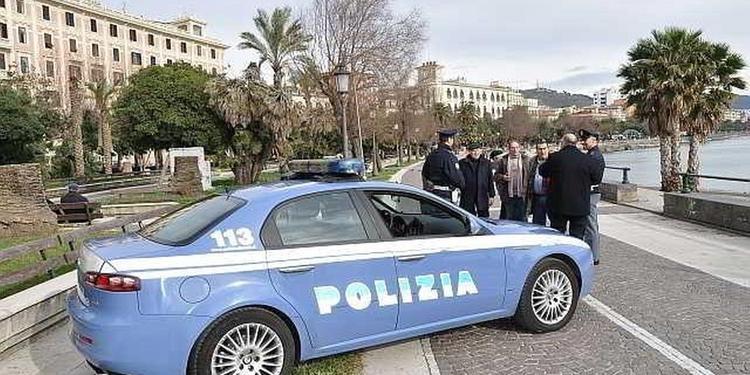 Controlli nel week-end, arresti per spaccio di droga e daspo urbano a due parcheggiatori abusivi