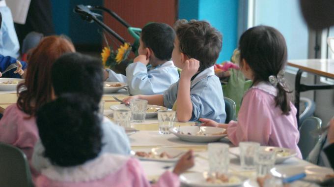 Mensa scolastica, la svolta parte dal Cilento