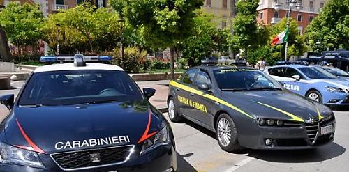Permessi ritenuti illegittimi, palazzi in costruzione sequestrati a Battipaglia