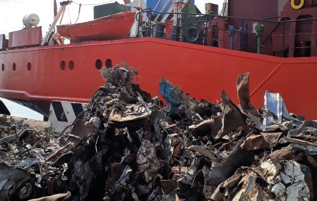 87 tonnellate di rifiuti sequestrate al porto di Salerno