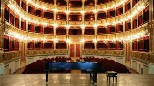Salerno, dalla Regione 2 milioni per il teatro Verdi