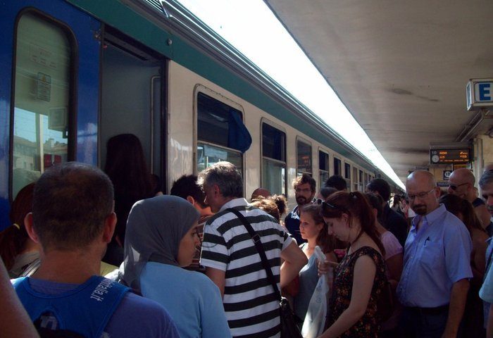 Sciopero 27 ottobre, venerdì mattinata nera per i trasporti