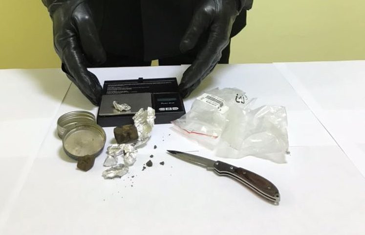 Buonabitacolo, 18enne peruviano arrestato per droga