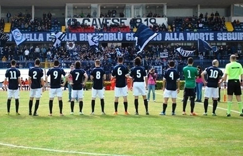 Cavese-Taranto da brivido, stop alla tifoseria pugliese