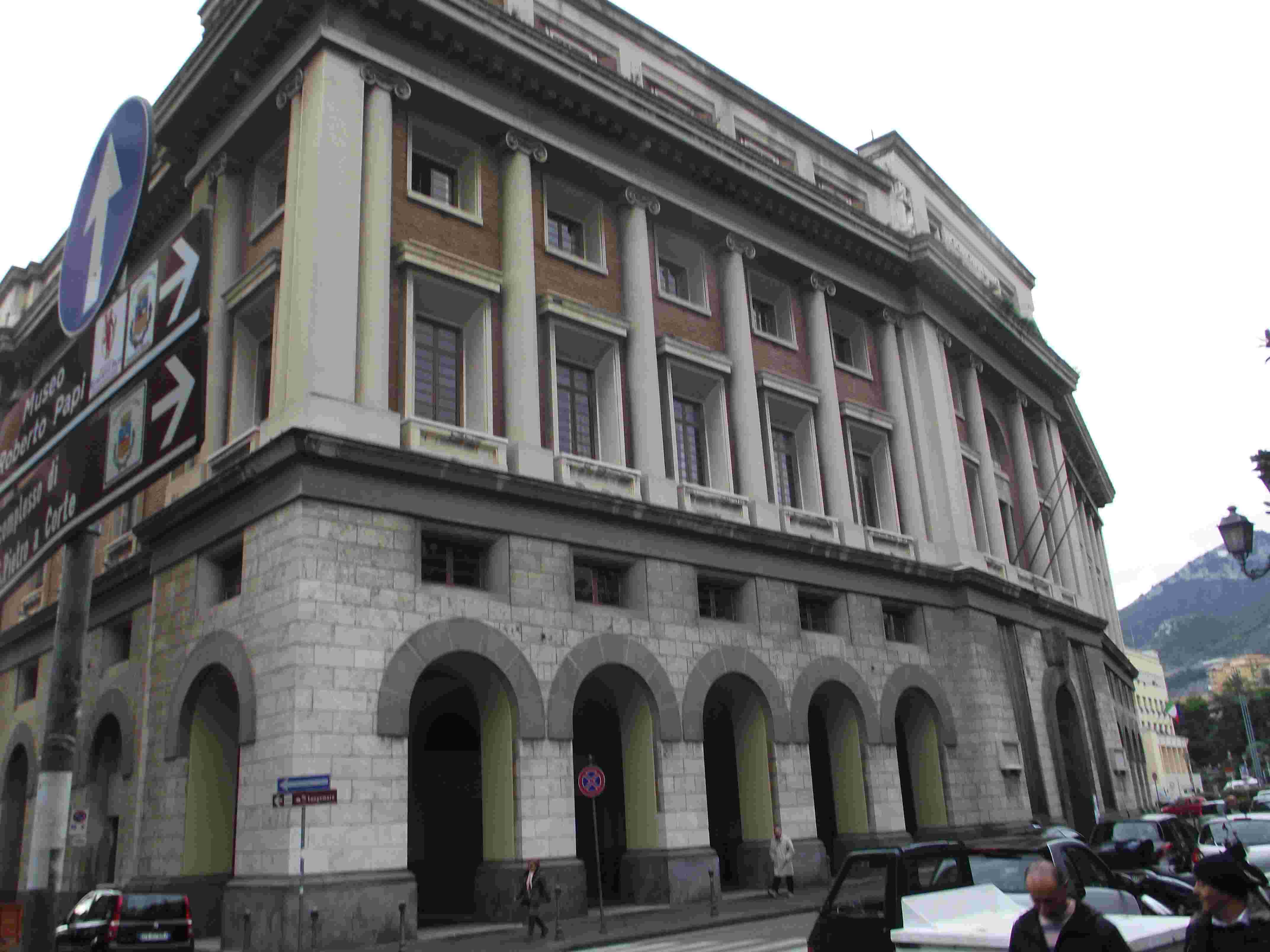 Grand Hotel Salerno, il Comune: le nostre controdeduzioni arriveranno con l’udienza di merito