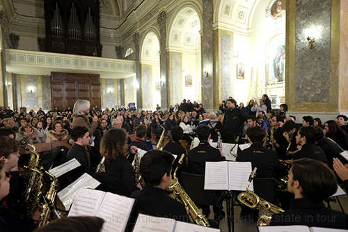 Concerti in Luci d’Artista: si inaugura alla Chiesa dell’Annunziata