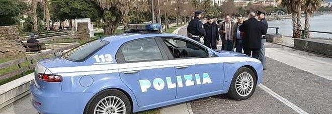 Salerno, giovane minacciato sul lungomare da un gambiano
