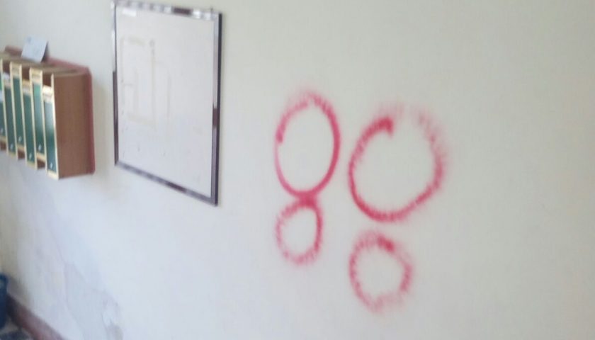 Capaccio Scalo, vandali in azione in un condominio