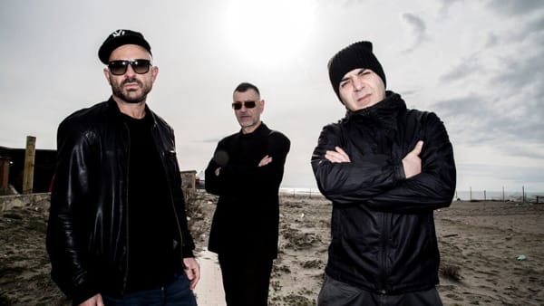 Botteghe d’autore, Capodanno in piazza con gli Almamegretta