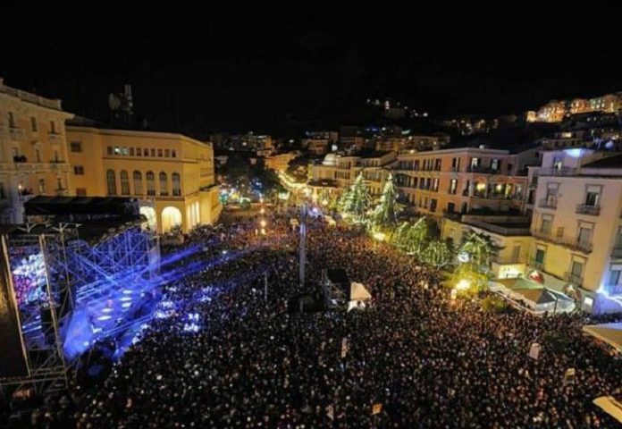Salerno: 300mila euro per festeggiare Capodanno
