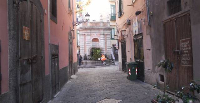 Salerno, targhe coperte per evitare i controlli della ztl nel centro storico