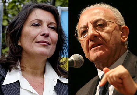 De Luca alla Ciarambino: ”Al Governo non sapreste innaffiare un albero di Natale”