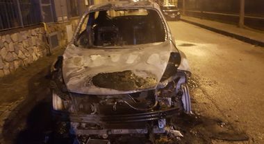 Castel San Giorgio, bruciata l’auto di un assessore