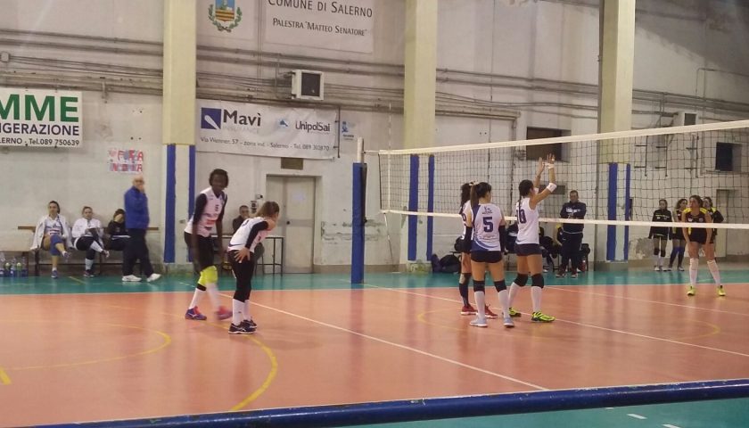 Non si ferma la corsa dell’Indomita femminile, Cava Volley ko