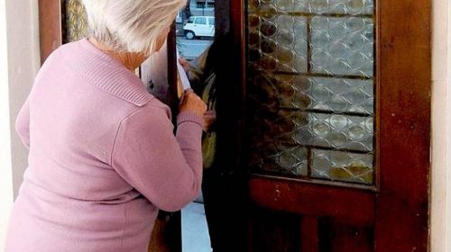 Teggiano, anziana truffata da finto carabiniere