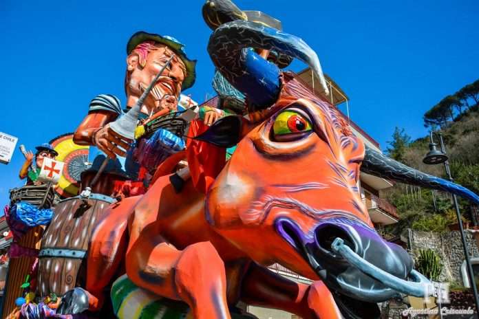 Gran Carnevale di Maiori: i bozzetti dei carri allegorici che sfileranno dal 22 febbraio al 1° marzo 2020