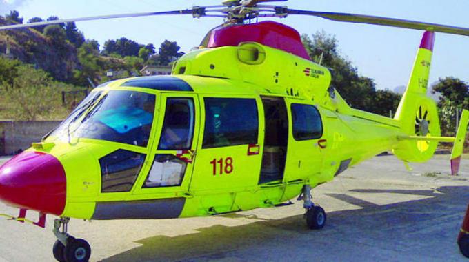 Colto da infarto, 62enne in eliambulanza all’ospedale di Salerno