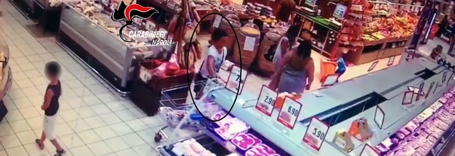 Furti nei centri commerciali, 4 arresti tra Pompei e Salerno