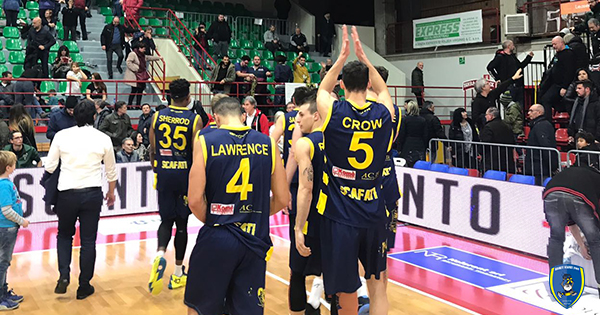 GIVOVA SCAFATI CORSARA A LEGNANO, DISCORSO FINAL EIGHT ANCORA APERTO