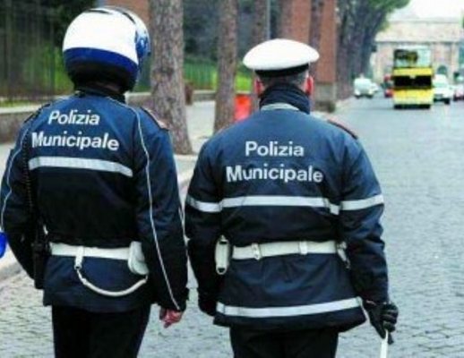 Denuncia della Uil Fpl: “Vigili urbani troppo vecchi, servono assunzioni”