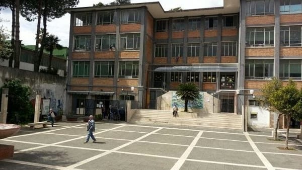 Cava de’ Tirreni, verrà chiusa la scuola di Passiano