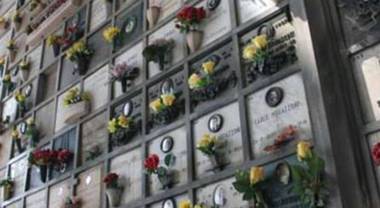 Il cimitero innovativo: arriva un’app per la mappa dei loculi