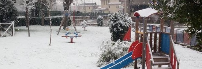 Angri, il Sindaco non chiude le scuole ma i termosifoni sono out