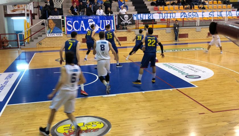 Renzullo Lars Salerno, domenica al PalaSilvestri c’è lo scontro diretto con la Tiber Basket Roma