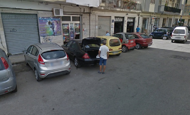 Banale lite tra due ex fidanzati sfocia in violenza