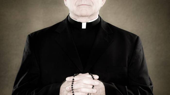 In Curia la lista dei preti gay: ecco le loro diocesi