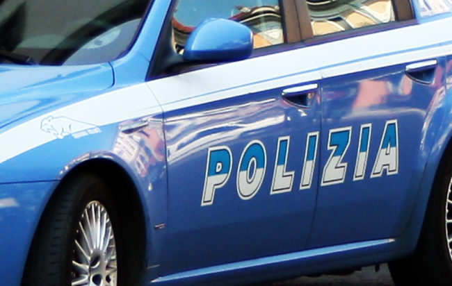 Furto al mercato rionale di Torrione, arrestata una 42enne