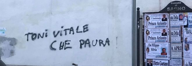 Sarno, scritte e minacce contro i carabinieri: nel mirino il comandante