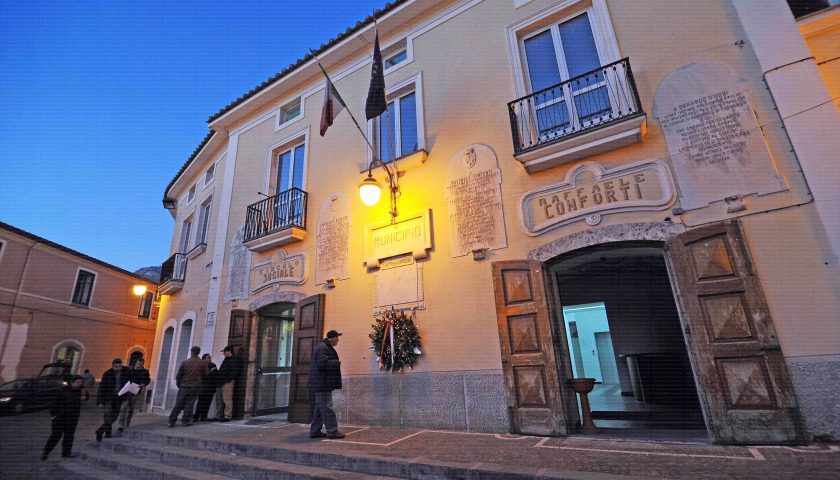 Calvanico, sindaco sotto processo per abuso d’ufficio