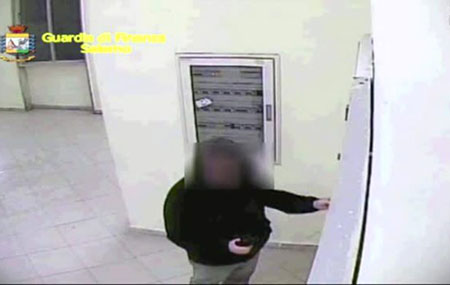 Assenteismo al Ruggi, 22 dipendenti prosciolti