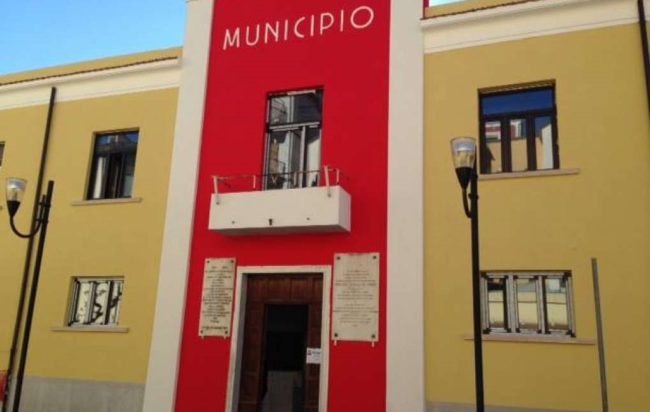 Borse di studio ai neolaureati, il Comune di Eboli aumenta i fondi