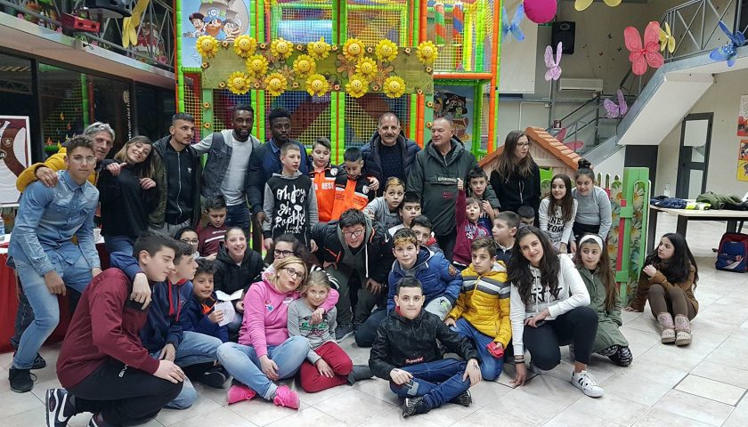 La Salernitana in visita al Centro “Chiara Della Calce” di Ogliara