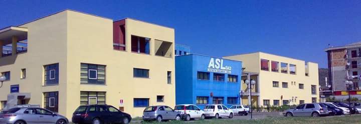 Eboli, manca il sondino all’Asl: anziana malata di Alzheimer rischia di strozzarsi