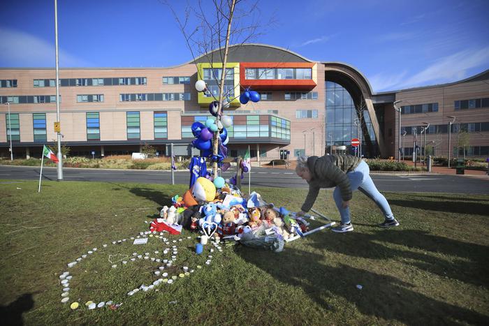 Morto Alfie Evans, il dolore dei genitori su Facebook