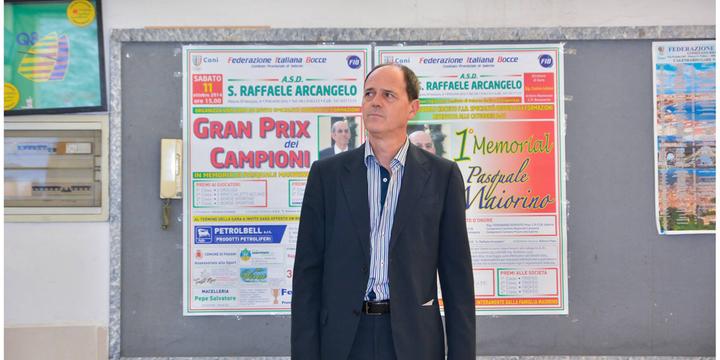 Stalking al sindaco di Pagani, domiciliari per un ex operaio comunale