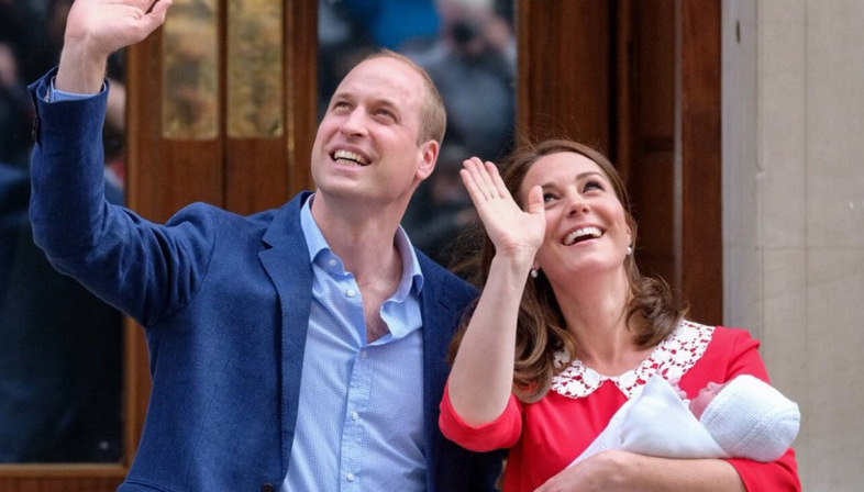 Regno Unito, Kate Middleton esce dall’ospedale a poche ore dal parto